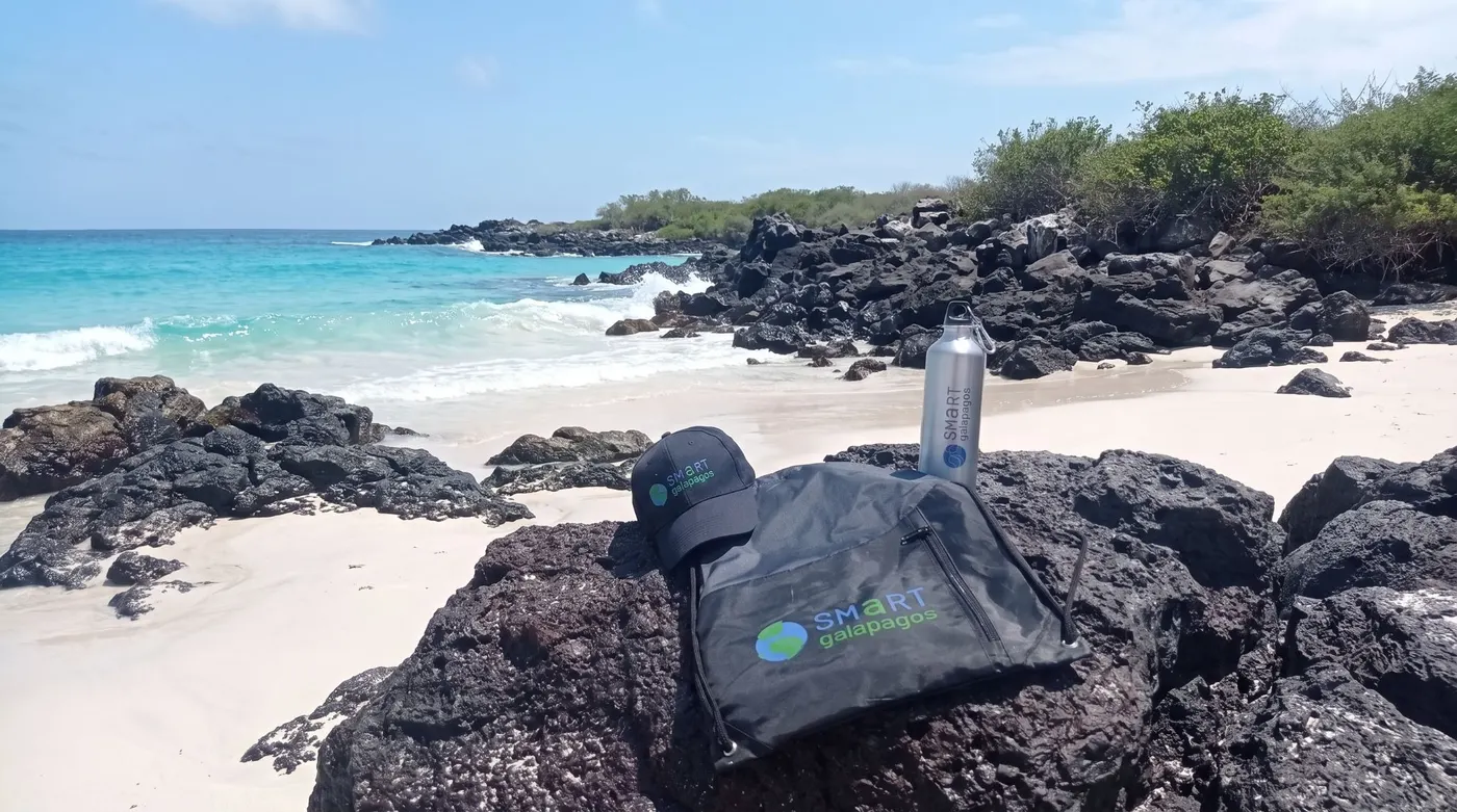 Our local experts take care of the details so you can simply enjoy Galápagos