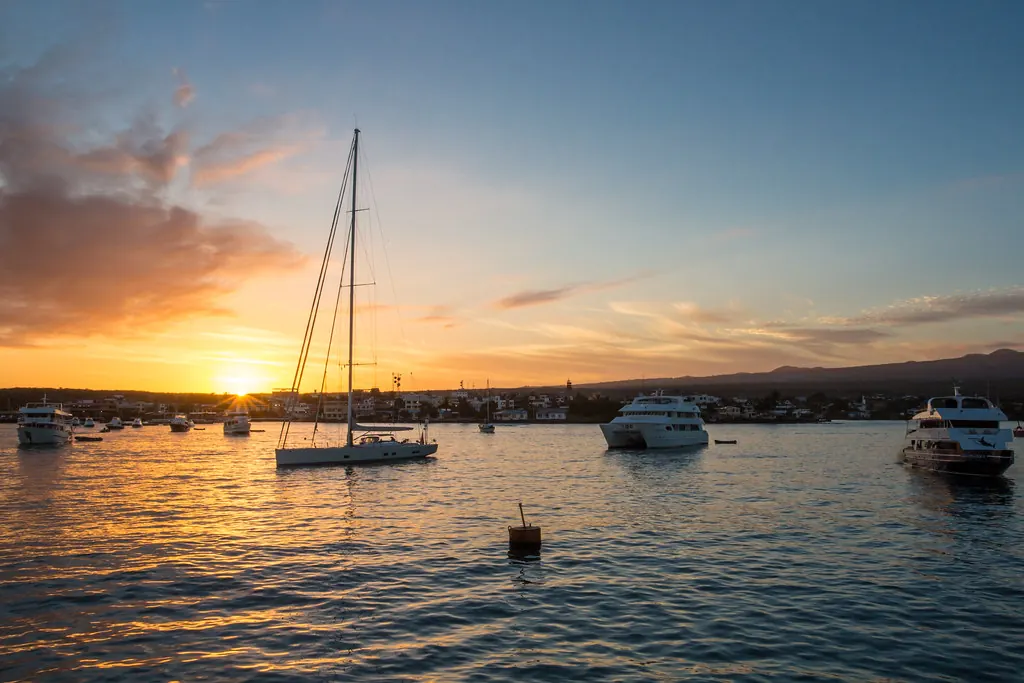 Sunset in Puerto Ayora