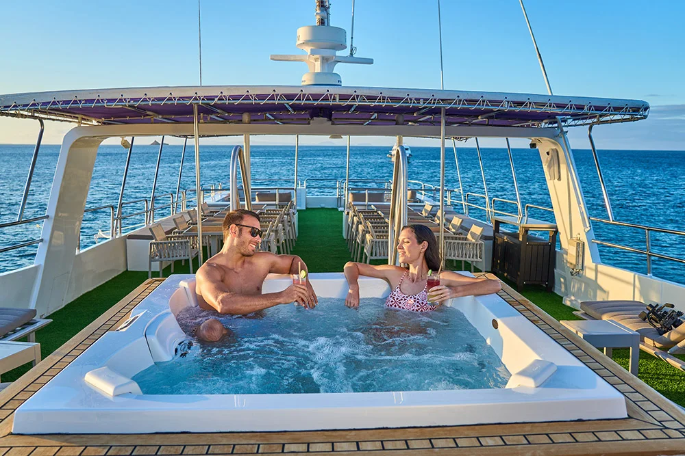 Tourist Superior cruise experience 1